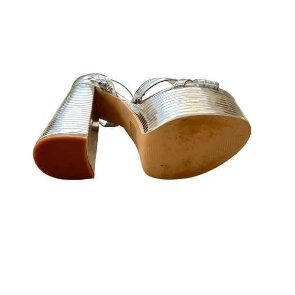 Metallic Silver Platform Heels - Picture 6 of 7